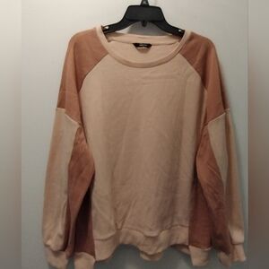 Dokotoo Sweatshirt